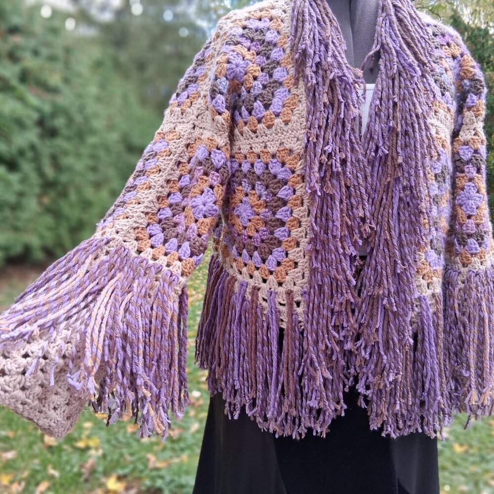 Super Fringe Granny Square Sweater L/XL - Picture 6 of 14